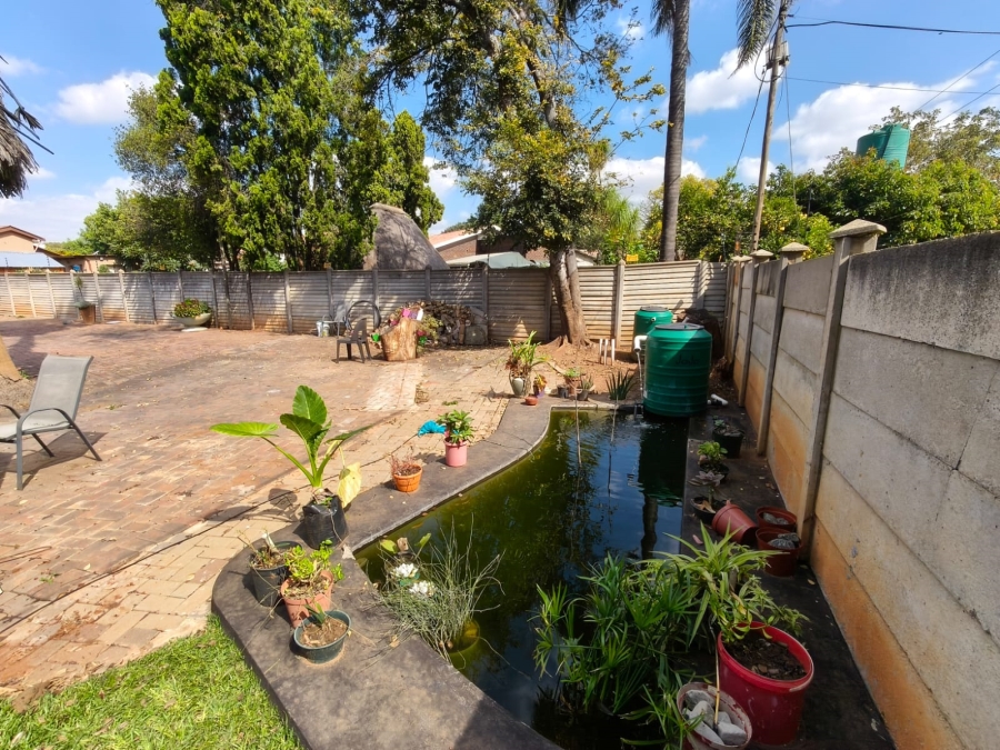 3 Bedroom Property for Sale in Rustenburg Central North West